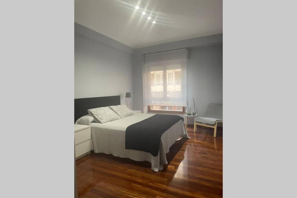 Apartamento céntrico Castro Urdiales Esterno foto